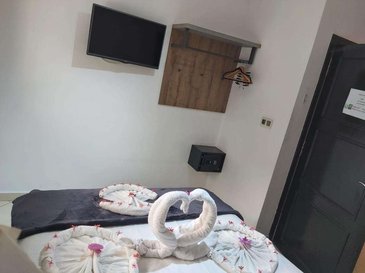 Monaco Aparthotel 2*